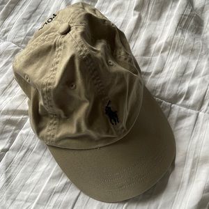 Polo beige hat